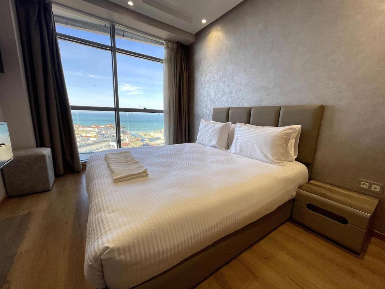 Seafront 2 Bedrooms Flat Tangeri Esterno foto